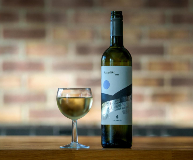 Udforsk Vinenes Verden med Smagekasser fra Bisgaard Vin
